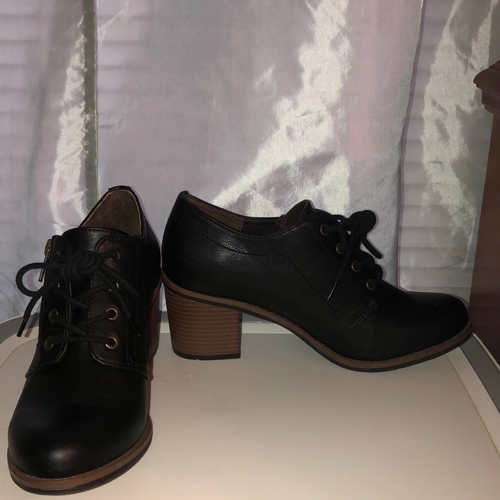 White Mountain booties